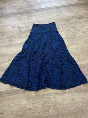 ACACIA Blue Floral A-Line Women's Skirt